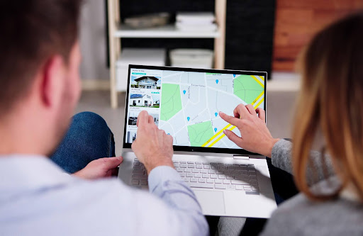 using an online map | short-term rental in condo associations